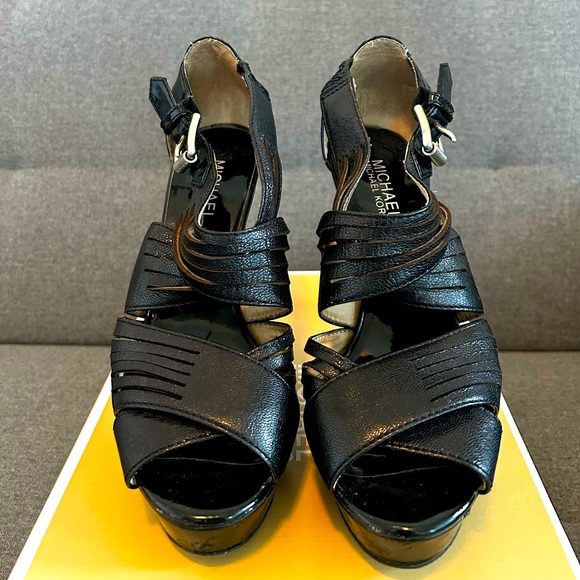 Michael Kors Heels - Picture 2 of 3